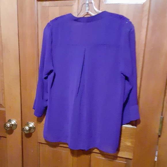 Gianni Bini Chiffon & Crochet Snap Down Blouse - Picture 4 of 4